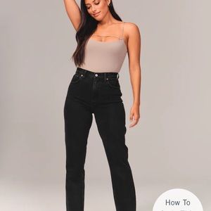 Abercrombie Curve Love 90’s Straight Jean